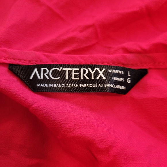 Arc'teryx Pink Hooded Jacket - Picture 5 of 11